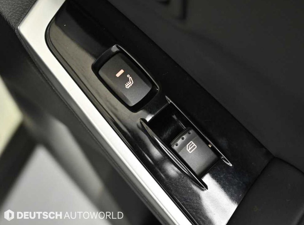KG모빌리티(쌍용)  코란도 2WD 2.0 CVT 사진 18