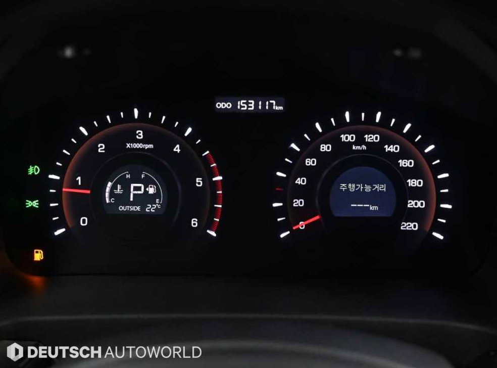 KG모빌리티(쌍용)  코란도 2WD 2.0 CVT 사진 9