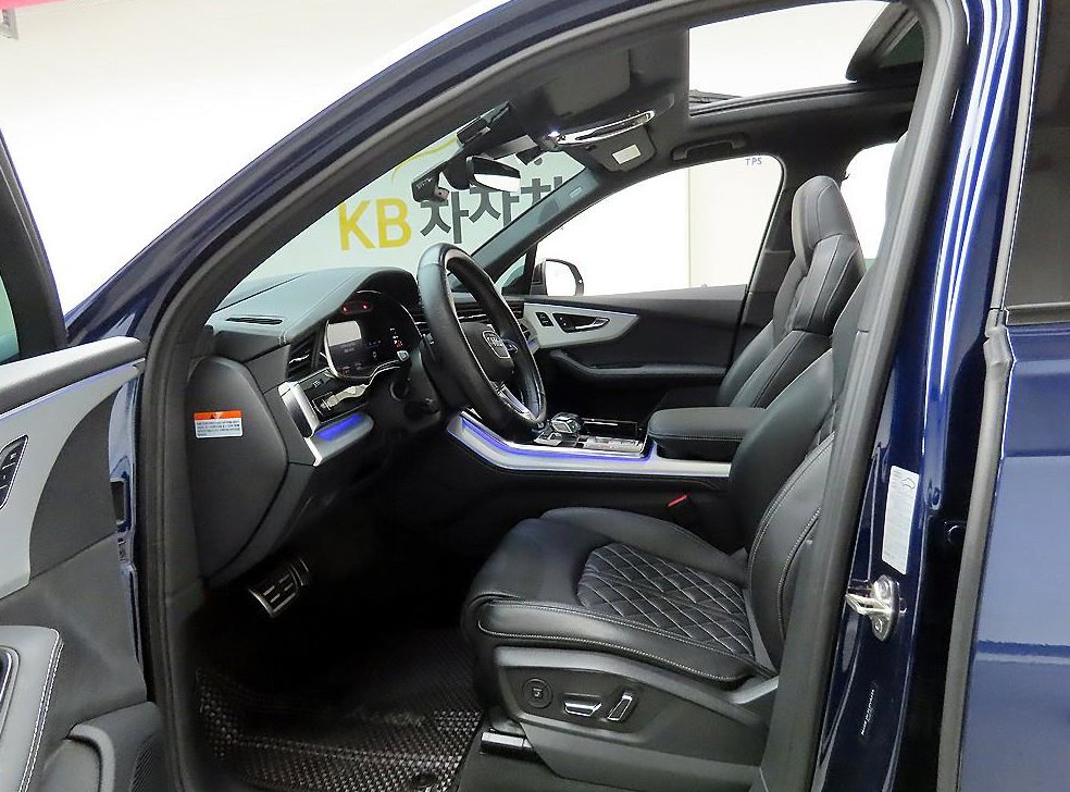 아우디 Q7 50 TDI 콰트로 프리미엄 사진 13