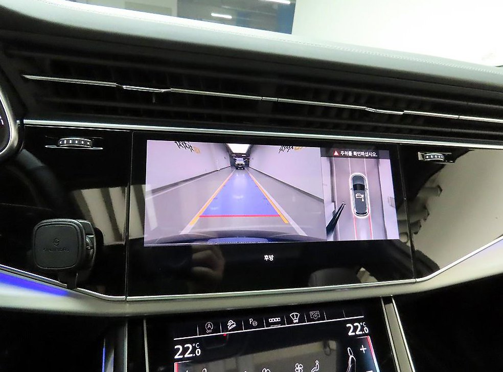 아우디 Q7 50 TDI 콰트로 프리미엄 사진 15
