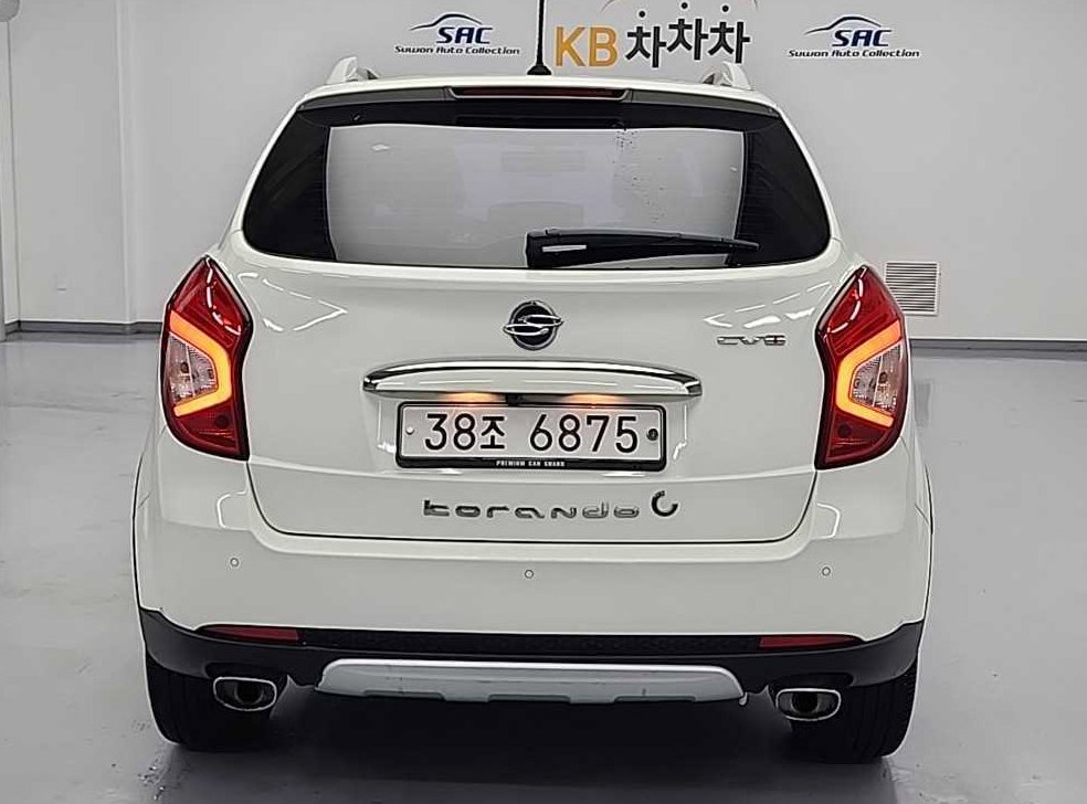 KG모빌리티(쌍용)  코란도 2WD 2.0 CVT 사진 3