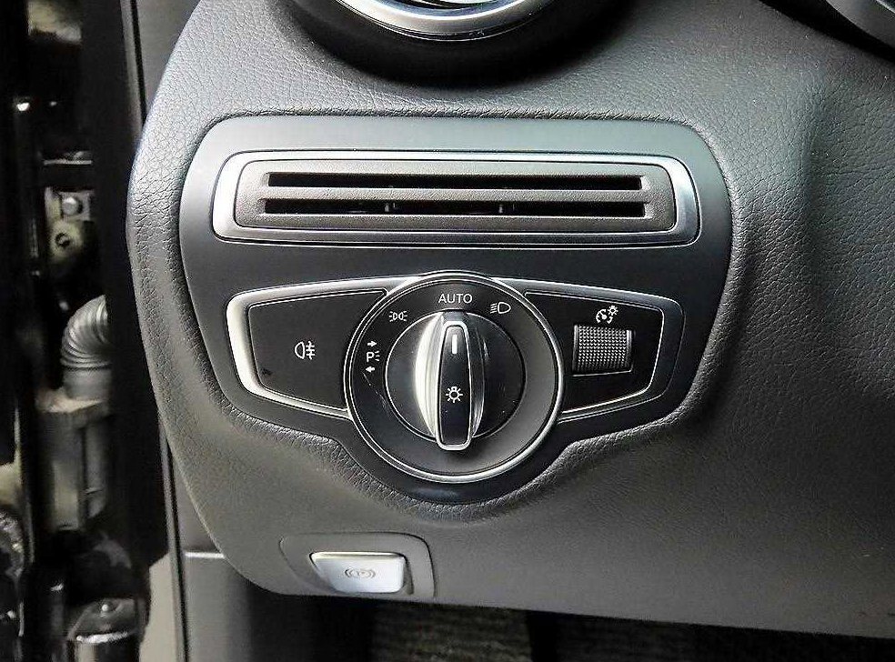 벤츠 C 클래스 C200 아방가르드 사진 12