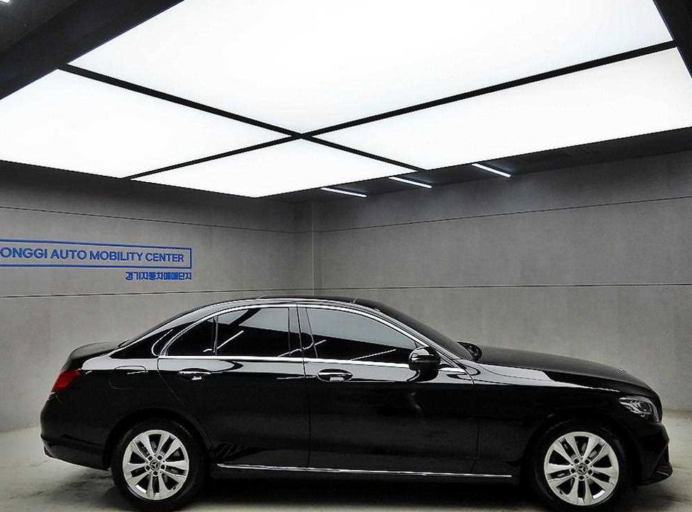 벤츠 C 클래스 C200 아방가르드 사진 2