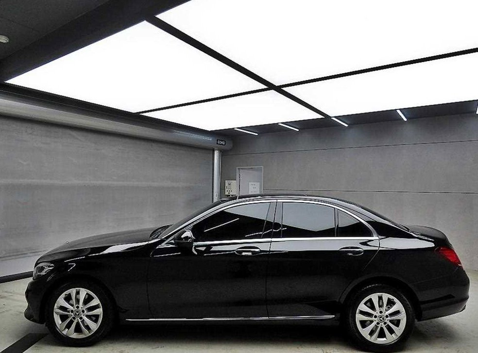 벤츠 C 클래스 C200 아방가르드 사진 4