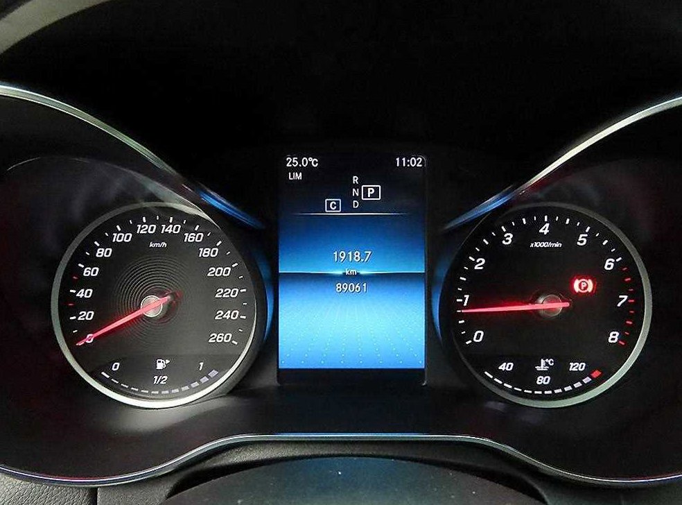 벤츠 C 클래스 C200 아방가르드 사진 8