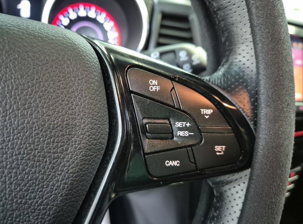 KG모빌리티(쌍용)  티볼리 2WD 가솔린 1.6 IX 사진 15