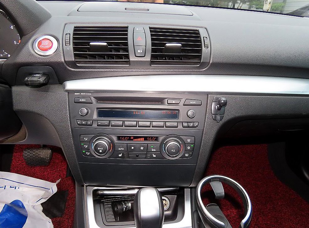 BMW 1시리즈 120d 쿠페 사진 14