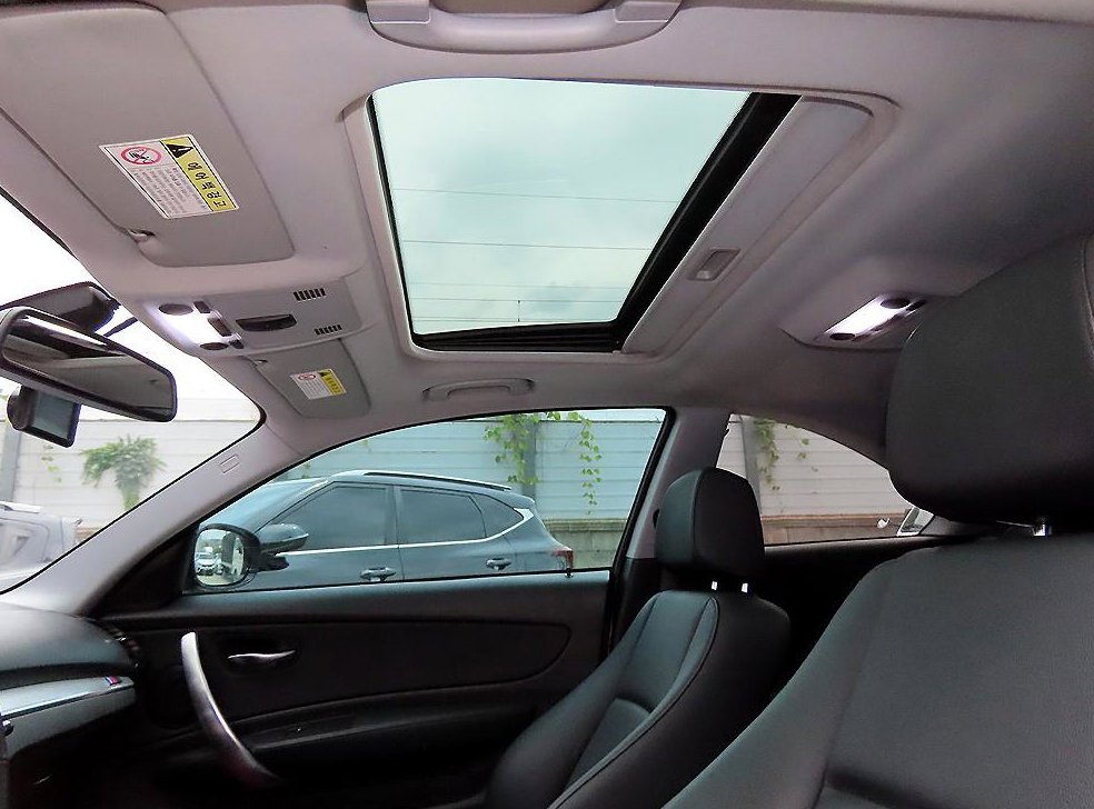 BMW 1시리즈 120d 쿠페 사진 16