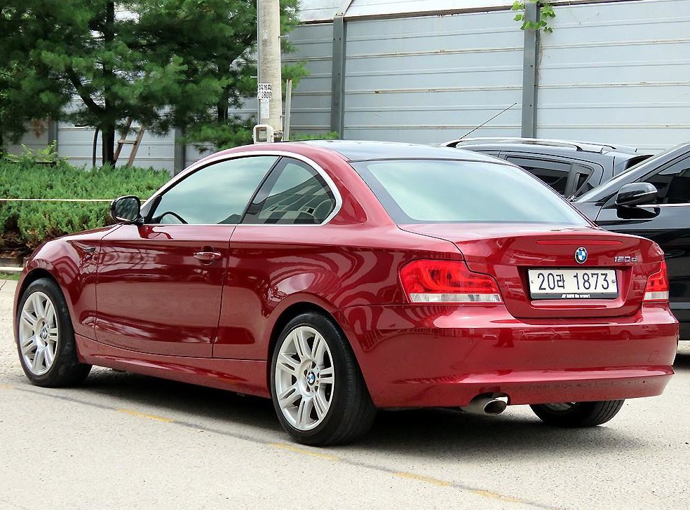 BMW 1시리즈 120d 쿠페 사진 3