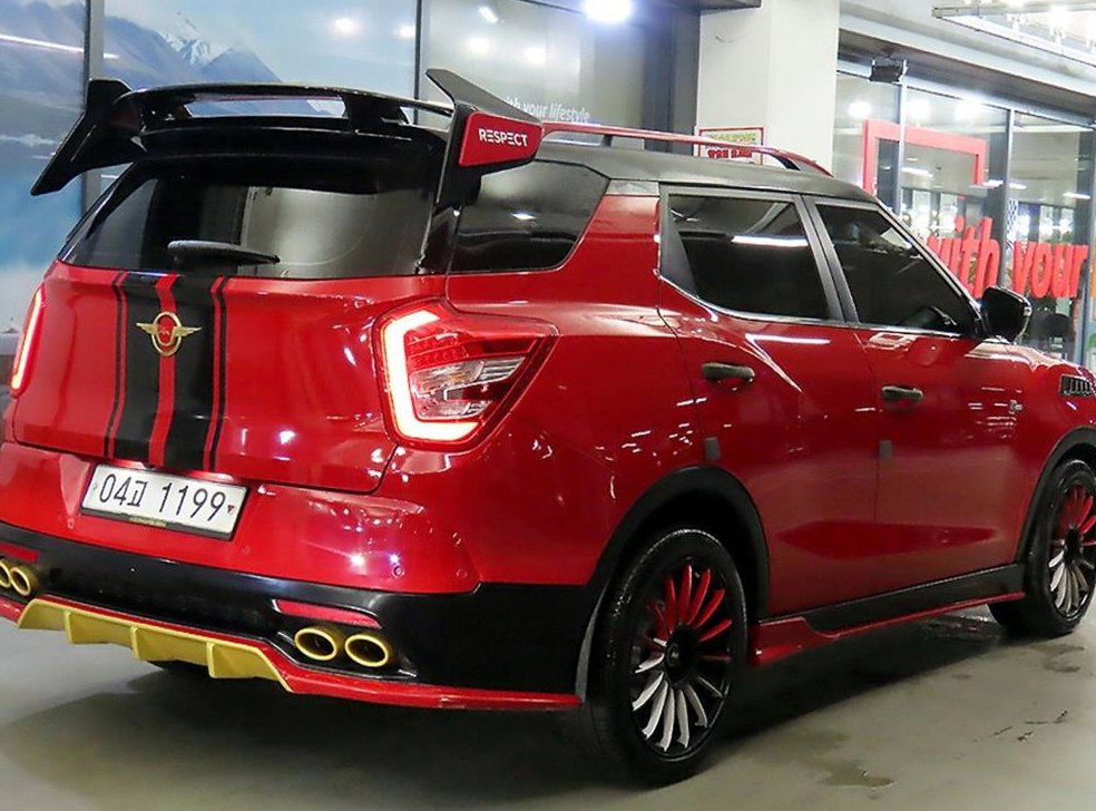 KG모빌리티(쌍용)  티볼리 4WD 디젤 1.6 RX 사진 4