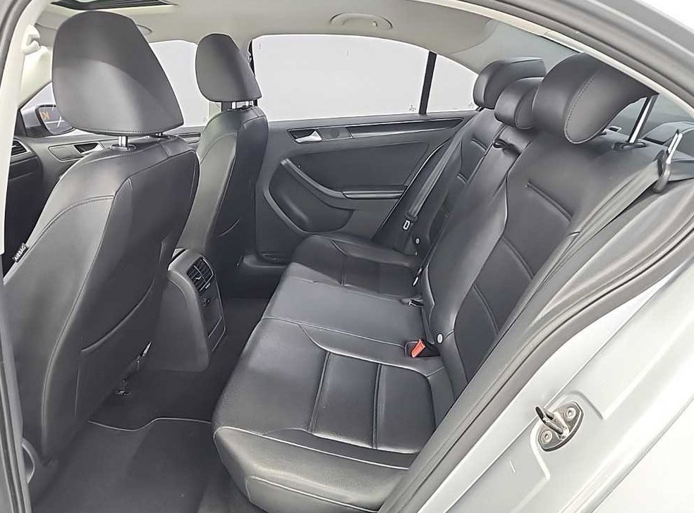 폭스바겐 제타 2.0 TDI 사진 12