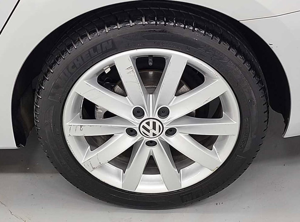 폭스바겐 제타 2.0 TDI 사진 20