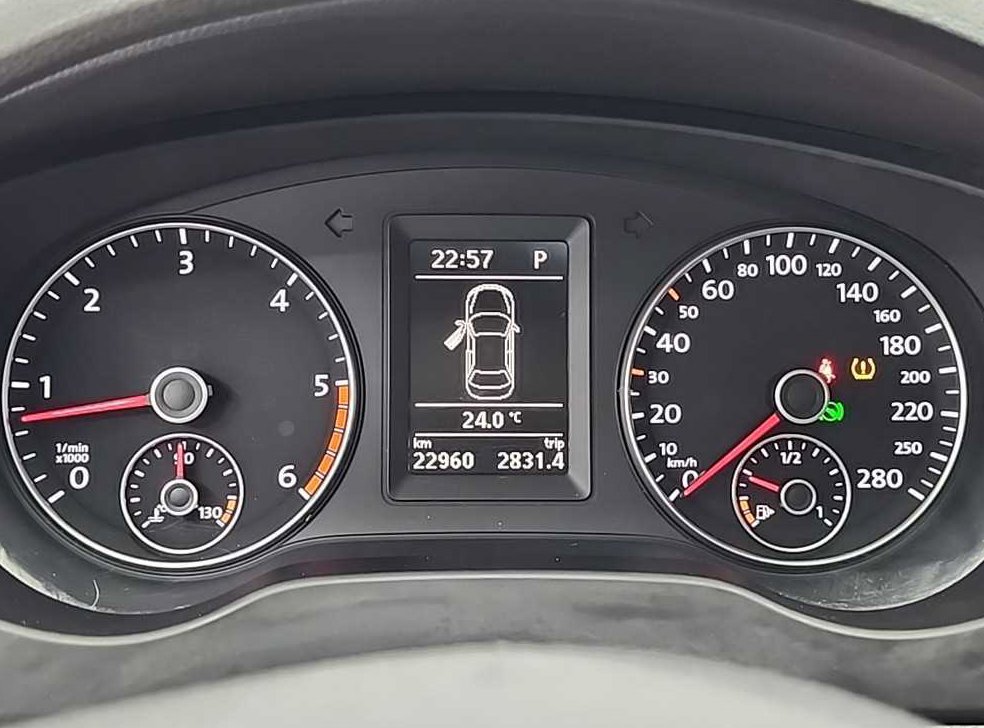 폭스바겐 제타 2.0 TDI 사진 6