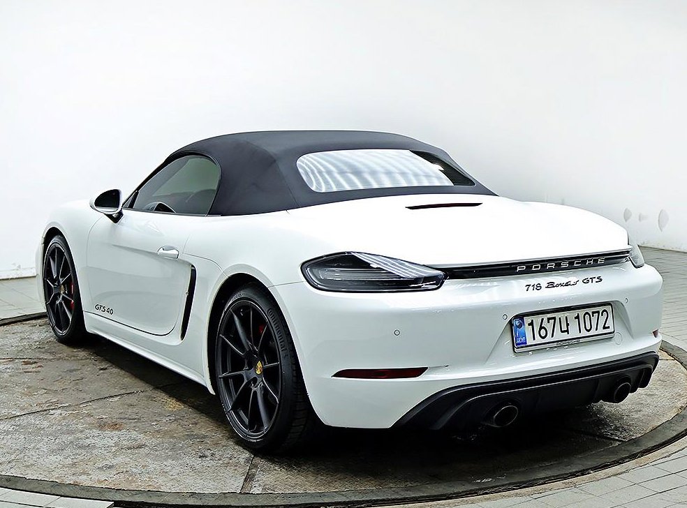포르쉐 718 4.0 GTS 사진 4