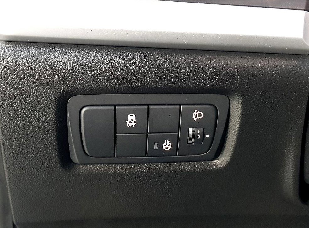 KG모빌리티(쌍용)  코란도 2WD 2.0 RX 사진 11