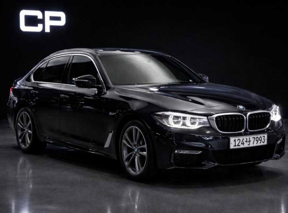 BMW 5시리즈 520d xDrive M 스포츠 플러스
