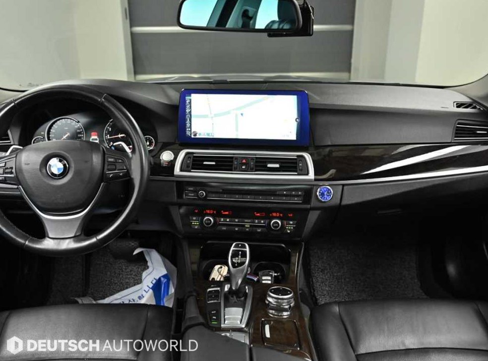 BMW 5시리즈 528i 사진 7