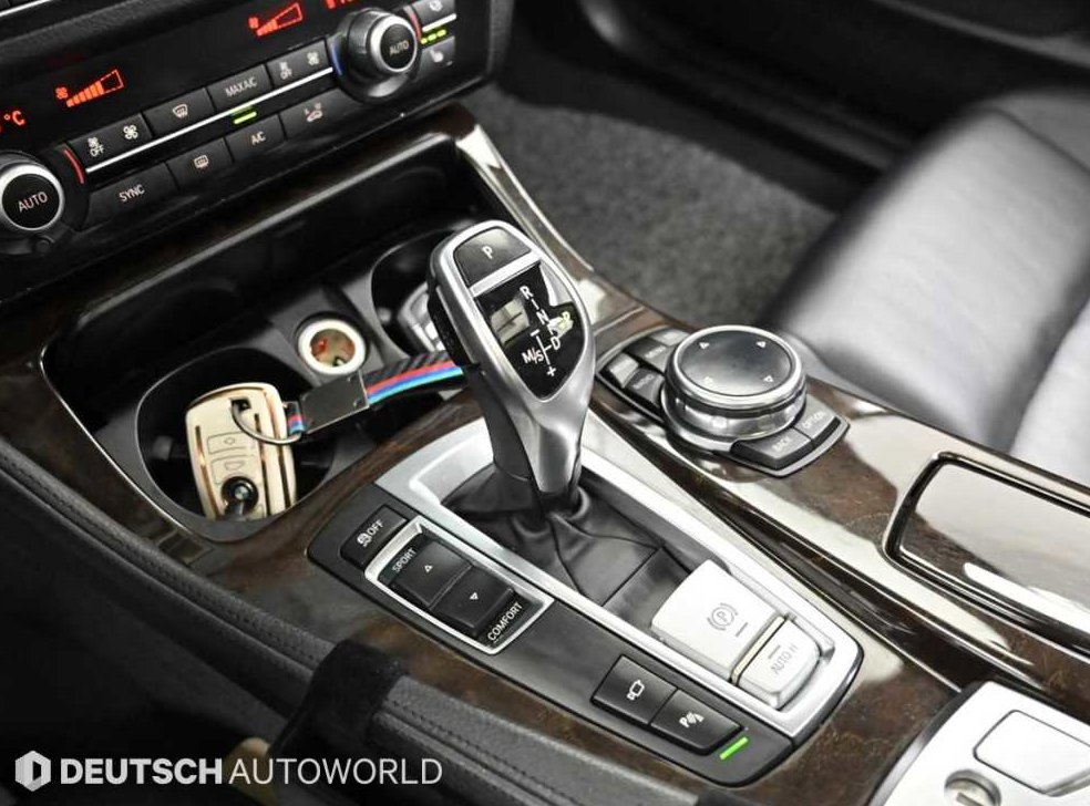 BMW 5시리즈 528i 사진 9