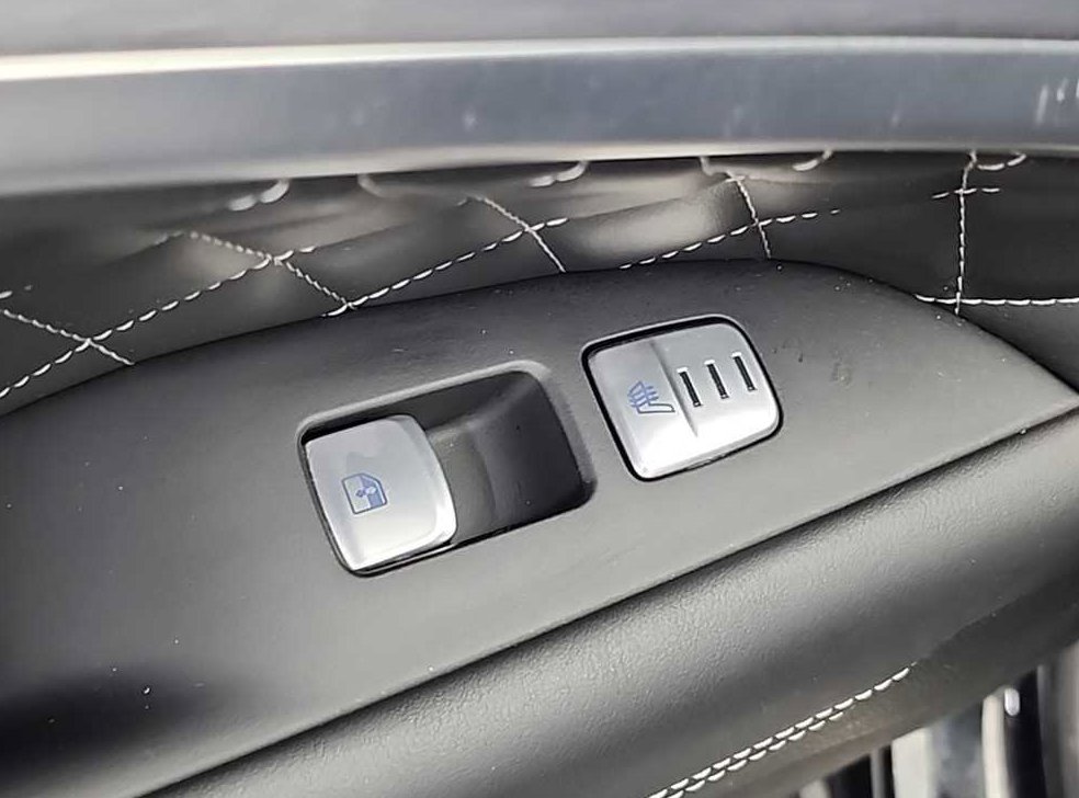 제네시스 G70 2.0T AWD 사진 14