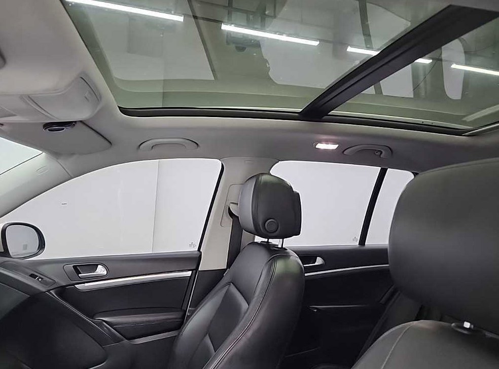 폭스바겐 티구안 2.0 TDI 프리미엄 사진 14