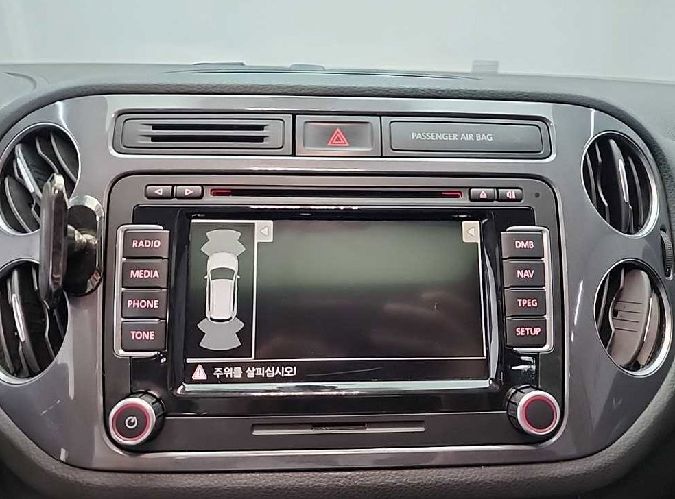 폭스바겐 티구안 2.0 TDI 프리미엄 사진 15