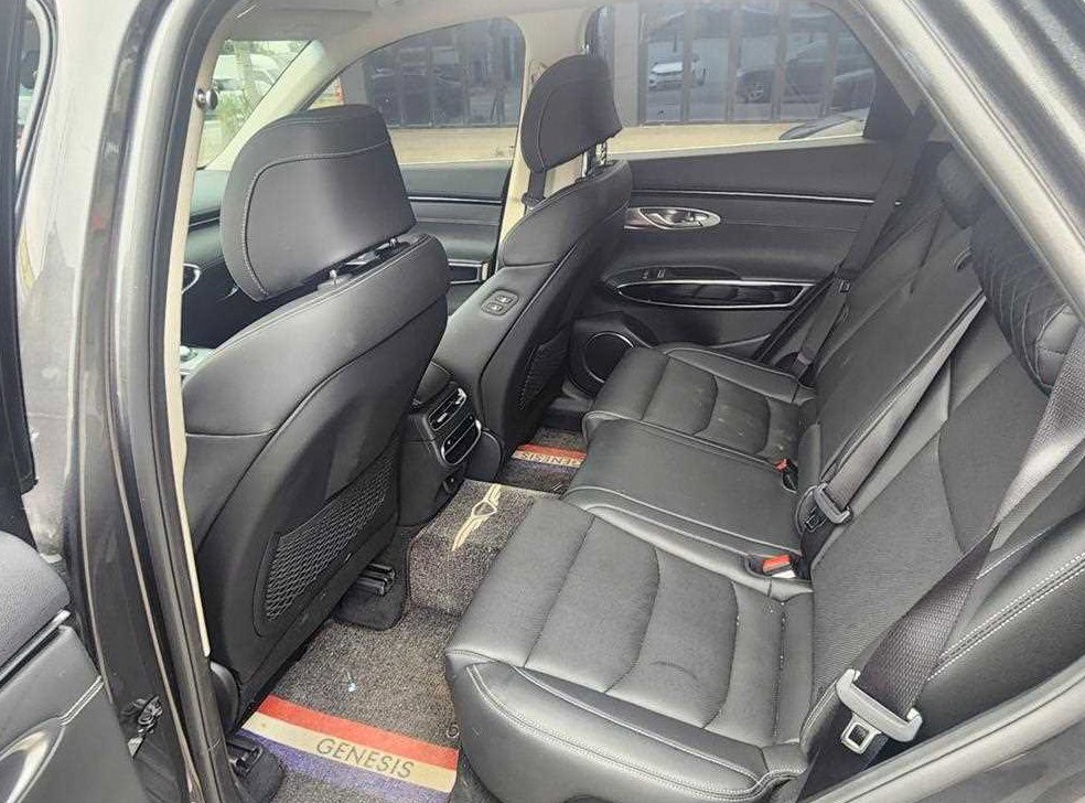 제네시스 GV70 2.5T 가솔린 AWD 사진 8