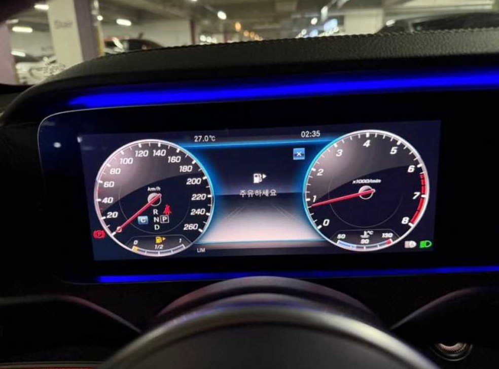 벤츠 E 클래스 E300 아방가르드 사진 9