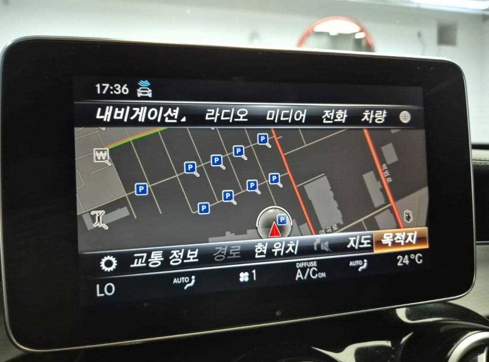 벤츠 GLC 클래스 GLC 300 4MATIC AMG LINE 쿠페 사진 14