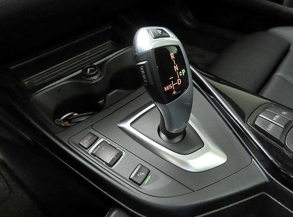 BMW 1시리즈 118d 스포츠 사진 10