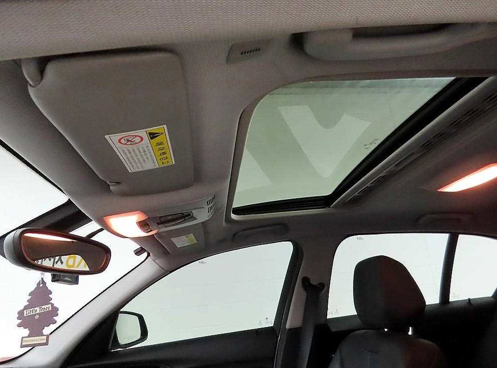 BMW 1시리즈 118d 스포츠 사진 17