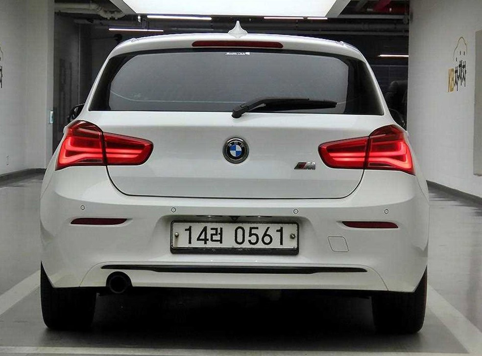 BMW 1시리즈 118d 스포츠 사진 3