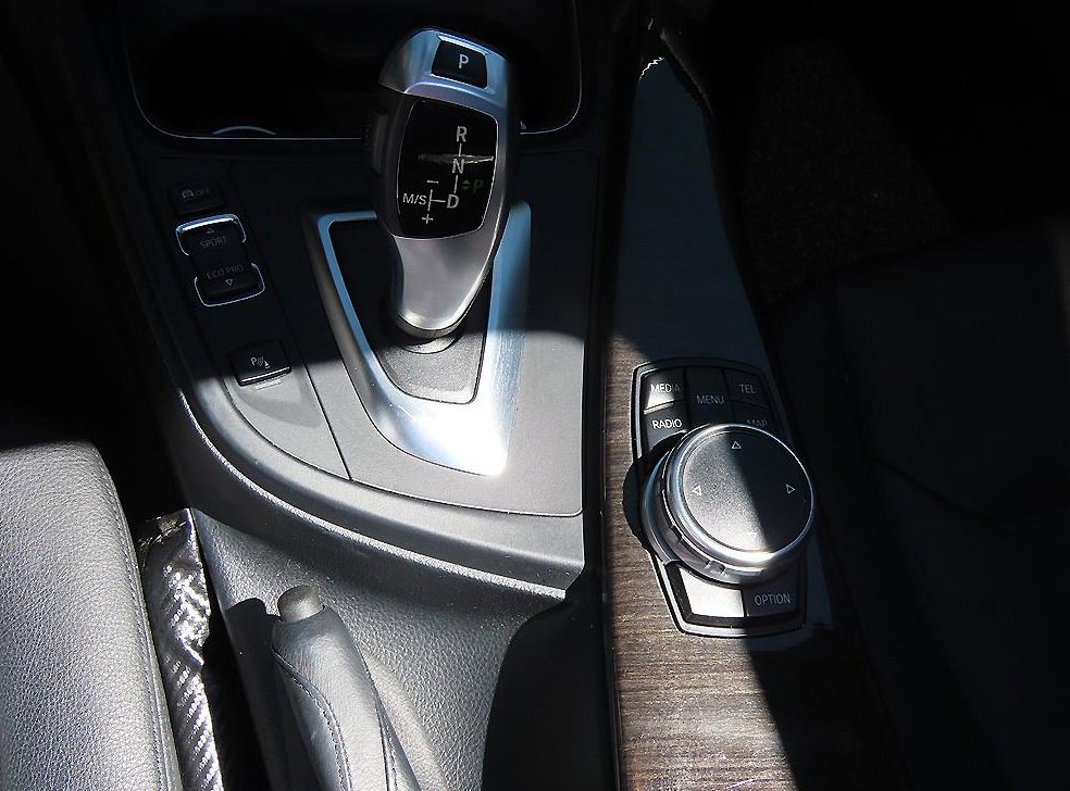 BMW 그란투리스모 GT 320D xDrive 사진 11