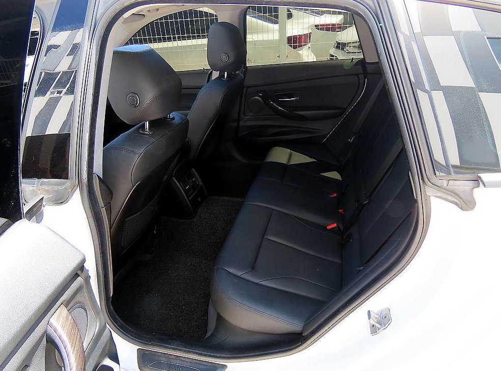 BMW 그란투리스모 GT 320D xDrive 사진 6