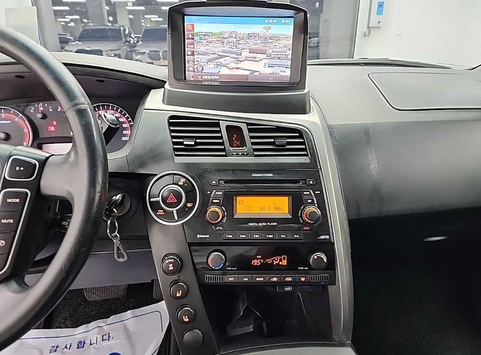 KG모빌리티(쌍용)  코란도 디젤 4WD CX7 사진 10