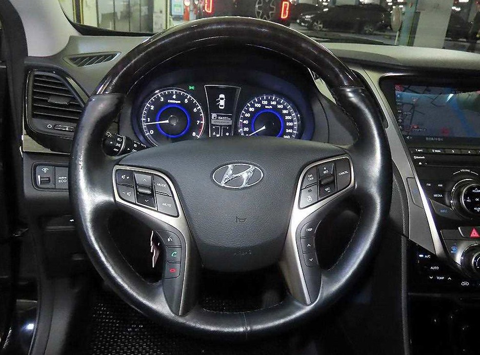 현대 그랜저 LPG HG300 프라임 사진 8