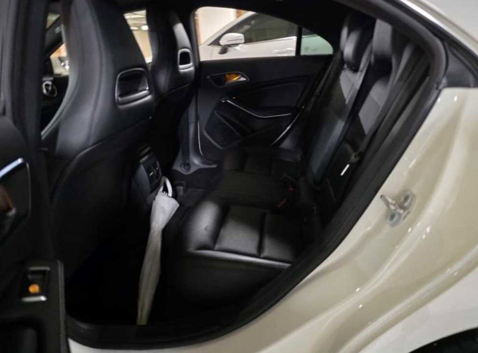 벤츠 CLA 클래스 CLA 200 CDI NAVI 사진 4