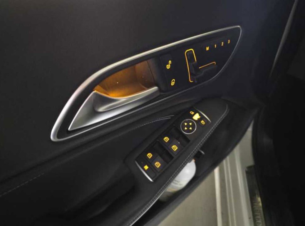 벤츠 CLA 클래스 CLA 200 CDI NAVI 사진 5