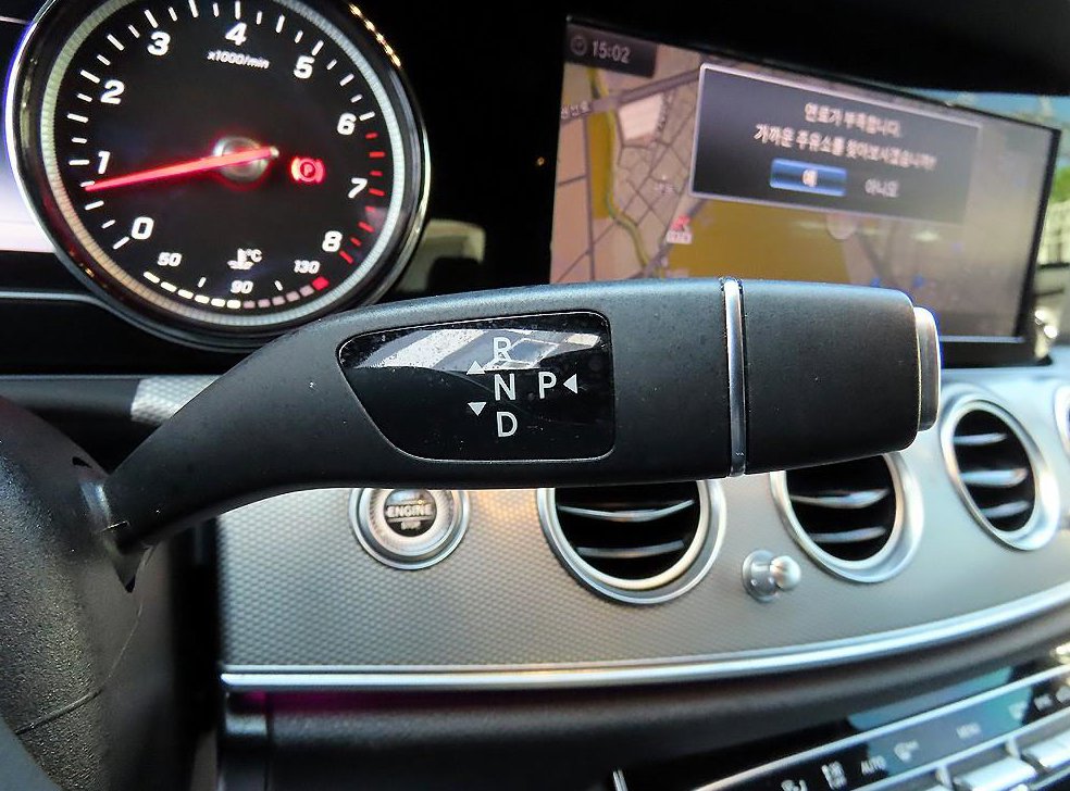 벤츠 E 클래스 E300 아방가르드 사진 10