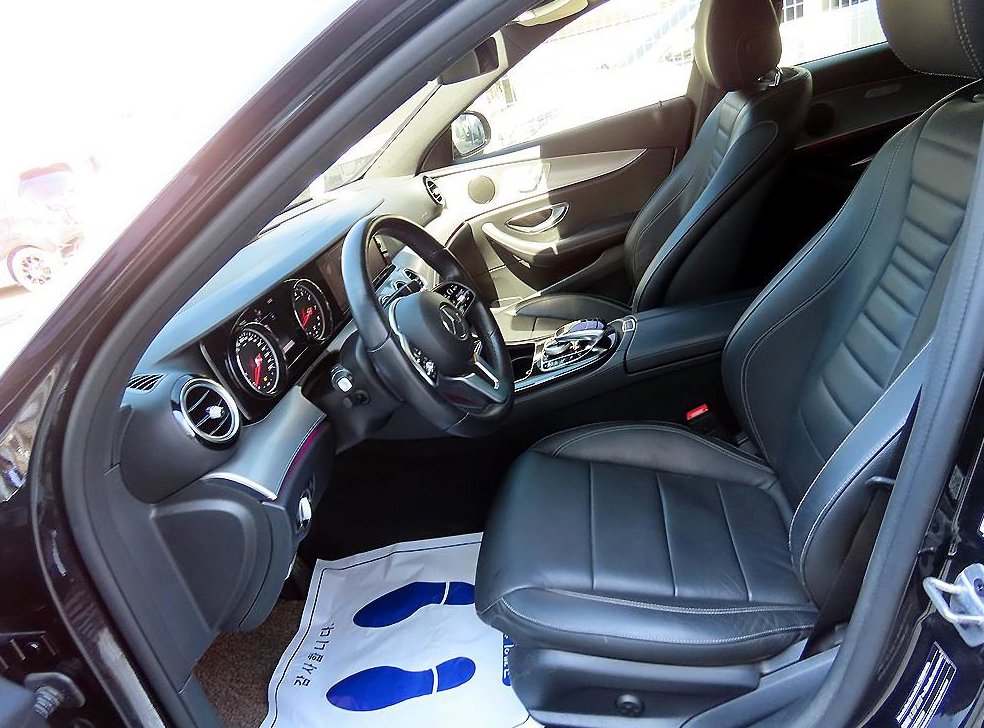 벤츠 E 클래스 E300 아방가르드 사진 5