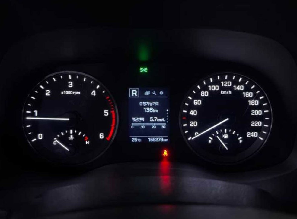 현대 투싼 디젤 1.7 2WD 사진 9