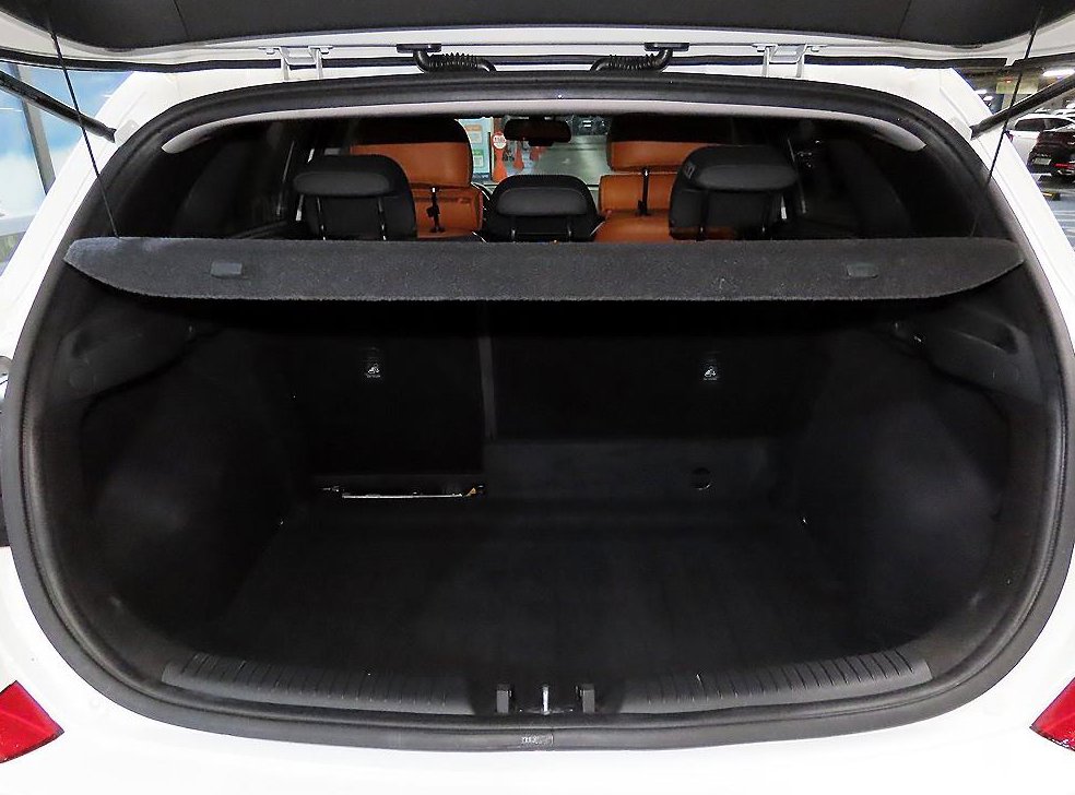 현대 i30 1.4 터보 사진 17