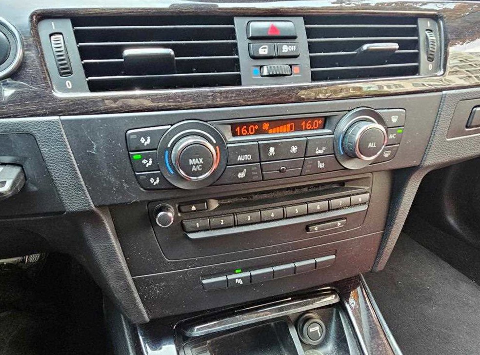 BMW 3시리즈 328i 컨버터블 사진 12