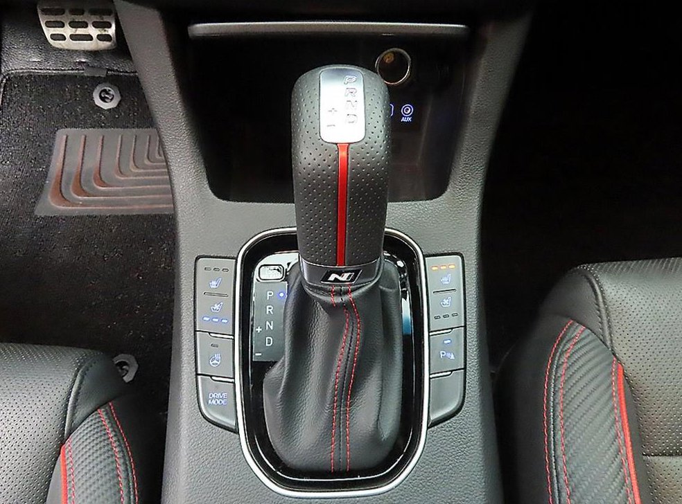 현대 i30 1.6 터보 사진 10