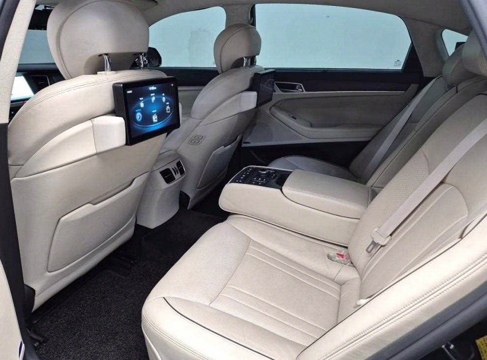 현대 제네시스 G380 파이니스트 에디션 AWD 사진 12