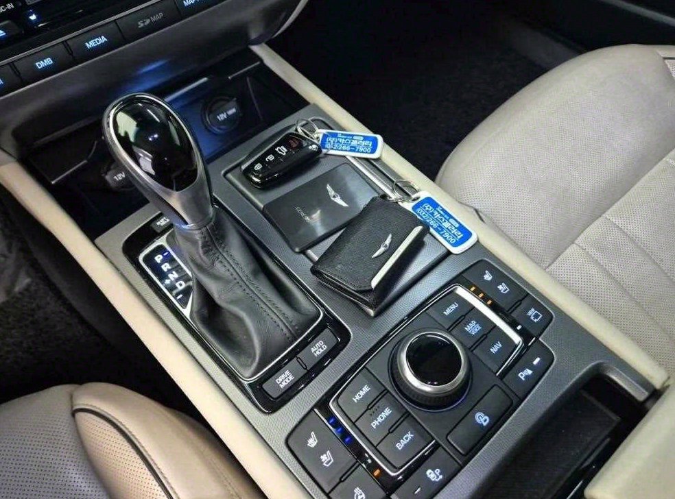 현대 제네시스 G380 파이니스트 에디션 AWD 사진 8