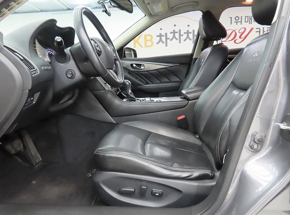 인피니티 Q 2.2D 프리미엄 사진 5