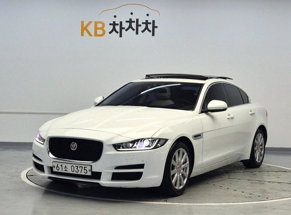 재규어 XE 2.0D 프레스티지