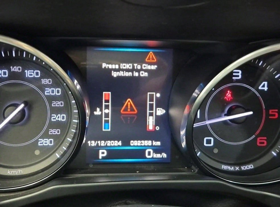 재규어 XE 2.0D 프레스티지 사진 6