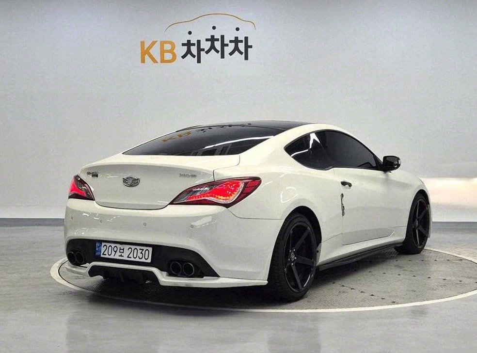 현대 제네시스 380 사진 3