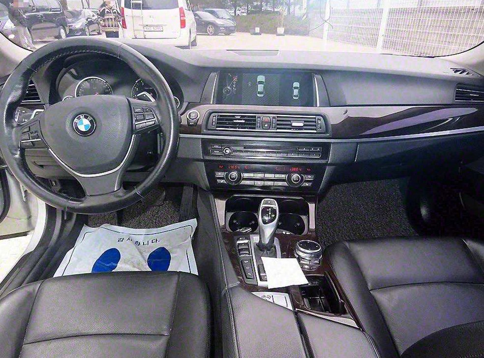 BMW 5시리즈 528i xDrive 사진 7